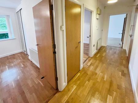 2 bedroom Ground floor flat for sale in Badgers Lane, Lisburn, BT28