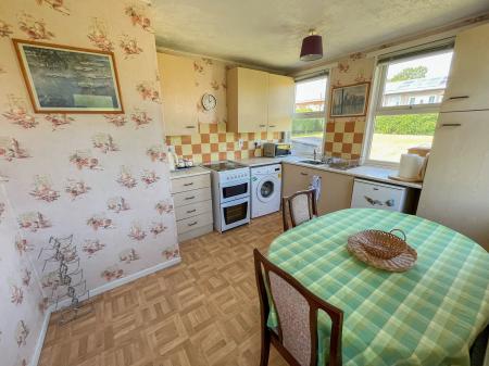 3 bedroom Bungalow for sale in Barley Hill, Lisburn, BT27