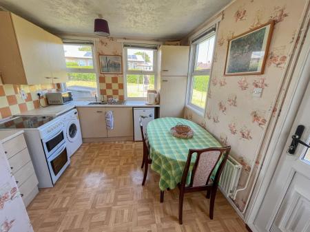 3 bedroom Bungalow for sale in Barley Hill, Lisburn, BT27
