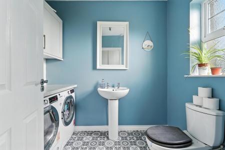 4 bedroom Semi-detached house for sale in Barleywood Mill, Derriaghy, BT28