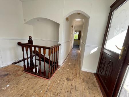 5 bedroom Detached house for sale in Beechill Grove, Derriaghy, BT28