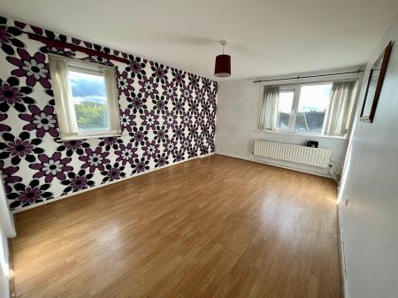 2 bedroom Apartment for sale in Broom Park Heights, Dunmurry, BT17