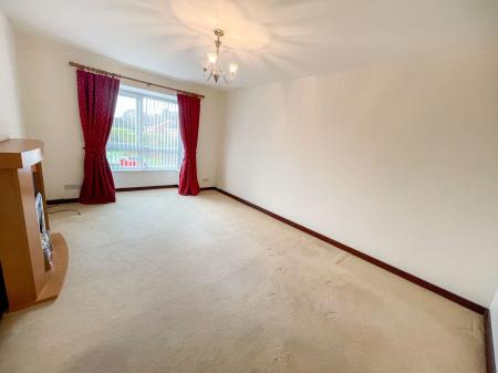 2 bedroom Apartment for sale in Burnbrae Court, Lisburn, BT27