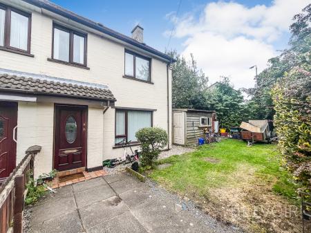 3 bedroom Terraced House for sale in Campbell Terrace, Lisburn, BT28
