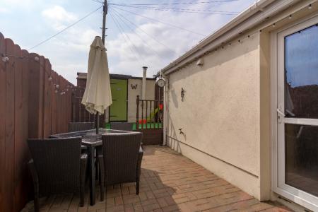 3 bedroom Terraced House for sale in Drumlough Gardens, Lisburn, BT28