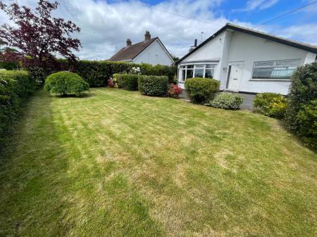 4 bedroom Detached house for sale in Drumlough Road, Hillsborough, BT26