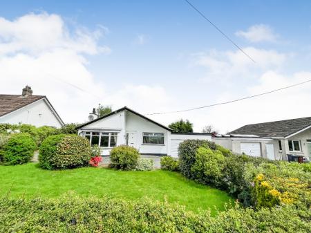 Drumlough Road, Hillsborough, BT26