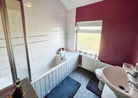 2 bedroom Terraced House for sale in Garvey Terrace, Lisburn, BT27