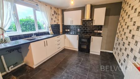 3 bedroom Terraced House for sale in Glenavy Gardens, Lisburn, BT28
