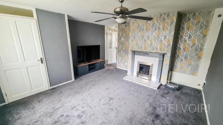 3 bedroom Terraced House for sale in Glenavy Gardens, Lisburn, BT28