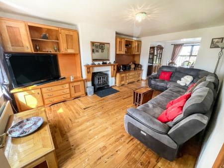 3 bedroom Detached house for sale in Hawthorn Hill, Kinallen, BT25