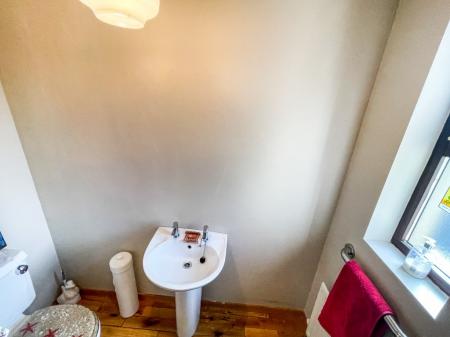 3 bedroom Detached house for sale in Hawthorn Hill, Kinallen, BT25