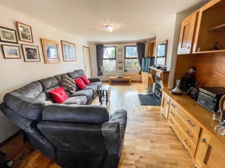 3 bedroom Detached house for sale in Hawthorn Hill, Kinallen, BT25