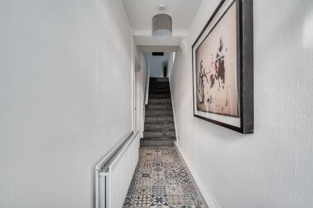 2 bedroom Terraced House for sale in Hillsborough Old Road, Lisburn, BT27