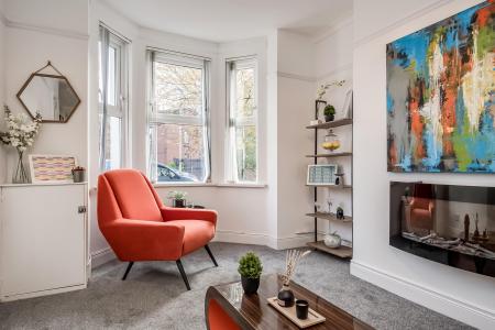 2 bedroom Terraced House for sale in Hillsborough Old Road, Lisburn, BT27