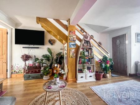 2 bedroom Terraced House for sale in Hillsborough Old Road, Lisburn, BT27