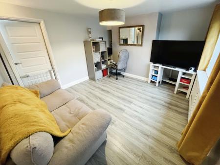 2 bedroom End of terrace house for sale in Hillview Avenue, Lambeg, BT27