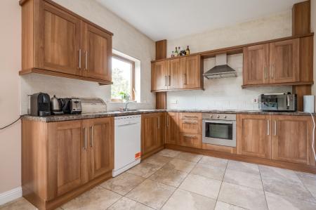 4 bedroom Town house for sale in Linen Green, Lisburn, BT28