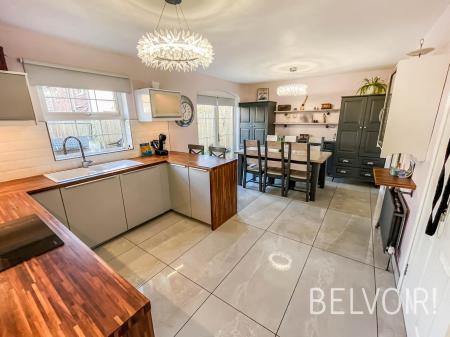 4 bedroom Link detached house for sale in Lyngrove Hill, Glenavy, BT29