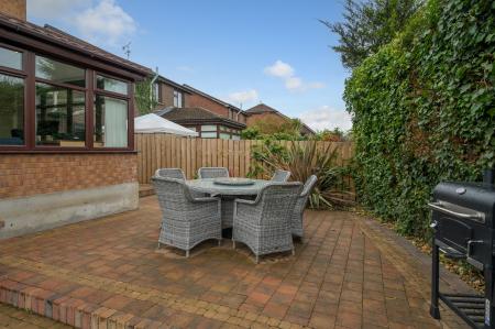 4 bedroom Detached house for sale in Mayfields, Lisburn, BT28