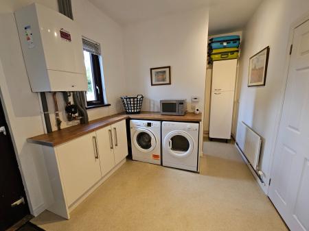 5 bedroom Detached house for sale in Monument Park, Hillsborough, BT26