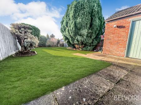 3 bedroom Semi-detached house for sale in Plantation Avenue, Lisburn, BT27