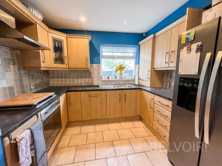 3 bedroom Town house for sale in Railway Cottages, Lambeg, BT27