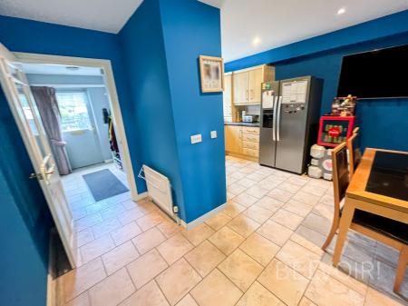 3 bedroom Town house for sale in Railway Cottages, Lambeg, BT27