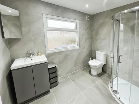3 bedroom Semi-detached house for sale in Richmond Avenue, Lisburn, BT28