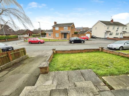 3 bedroom Semi-detached house for sale in Richmond Avenue, Lisburn, BT28