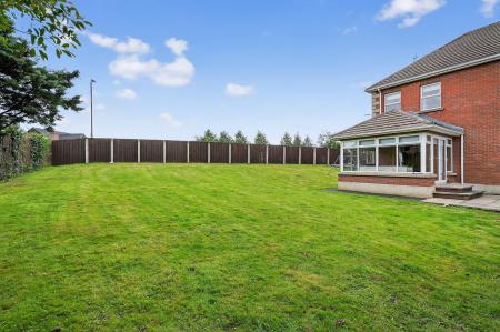 4 bedroom Detached house for sale in Rivergate Lane, Lisburn, BT27