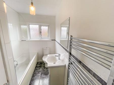 3 bedroom Semi-detached house for sale in Sandymount Close, Lisburn, BT27