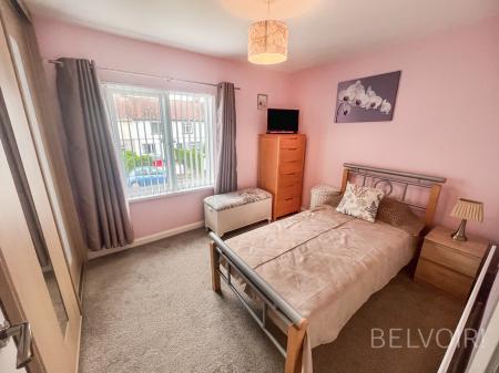2 bedroom Terraced House for sale in Sandymount, Lisburn, BT27