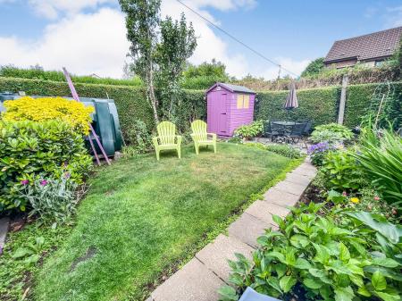 2 bedroom Terraced House for sale in Spruce Street, Lisburn, BT27