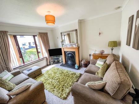 2 bedroom Terraced House for sale in Spruce Street, Lisburn, BT27