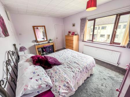 2 bedroom Terraced House for sale in Spruce Street, Lisburn, BT27