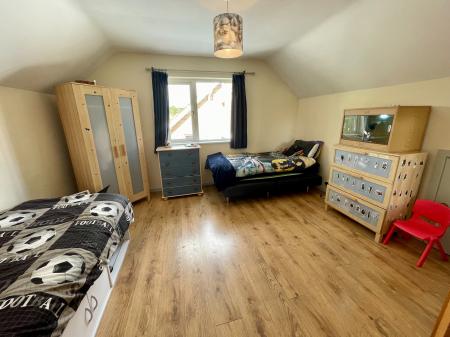 4 bedroom Semi-detached bungalow for sale in The Grange, Glenavy, BT29