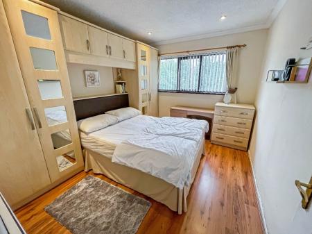 2 bedroom Flat to let in Edgewater, Lisburn, BT27