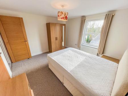 2 bedroom Apartment for sale in Hillsborough Road Mews, Lisburn, BT28