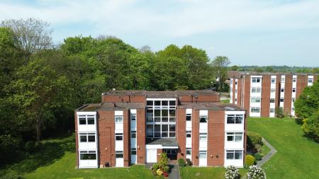 Meade Close, Prescot, L35