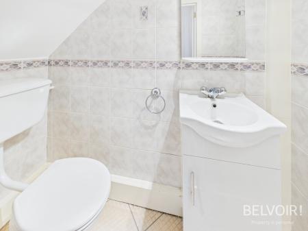 4 bedroom Semi-detached house for sale in Plumtree Close, Rainhill, L35