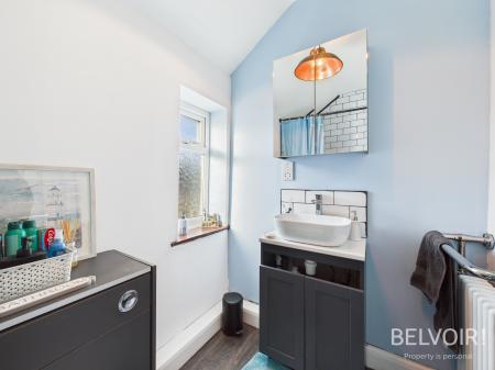 3 bedroom Terraced House for sale in Longton Lane, Rainhill, L35