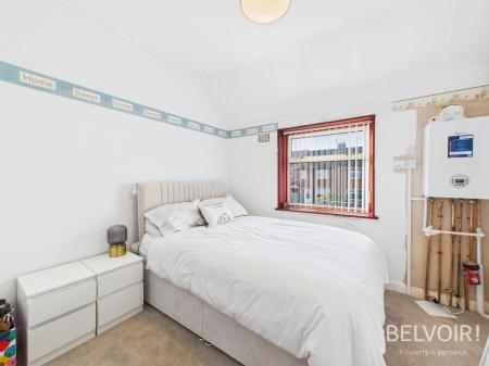 3 bedroom Terraced House for sale in Longton Lane, Rainhill, L35