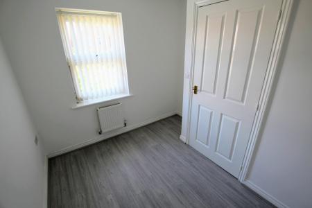 3 bedroom Detached house to let in Layton Way, Prescot, L34