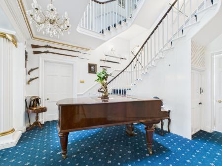 9 bedroom Semi-detached house for sale in 166 Orrell Road, Orrell, Wigan, WN5