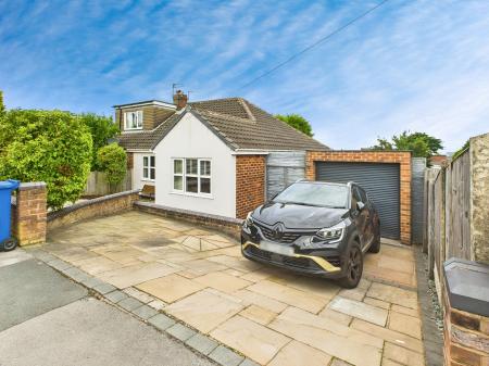 3 bedroom Semi-detached house for sale in Irwell Road, Orrell, Wigan, WN5