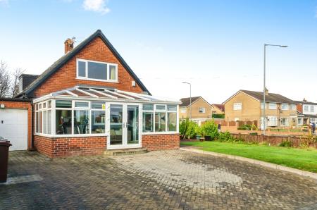2 bedroom Detached house for sale in Jupiter Grove, Wigan, WN3