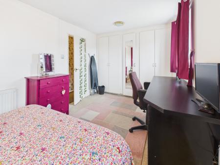 3 bedroom Semi-detached house for sale in Lee Lane, Abram, WN2