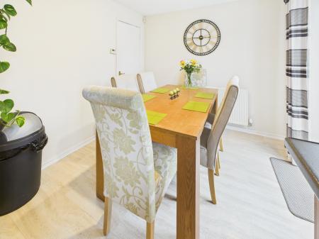 3 bedroom Semi-detached house for sale in Lee Lane, Abram, WN2