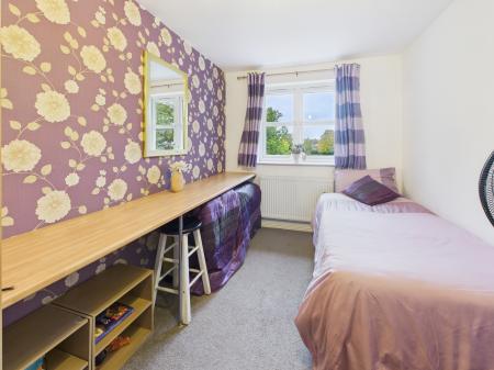 3 bedroom Semi-detached house for sale in Lee Lane, Abram, WN2